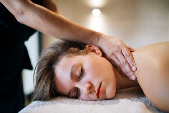 A pensar em si, dispomos de uma série de massagens, todas elas para tratamentos diferentes e realizadas pelos melhores profissionais.